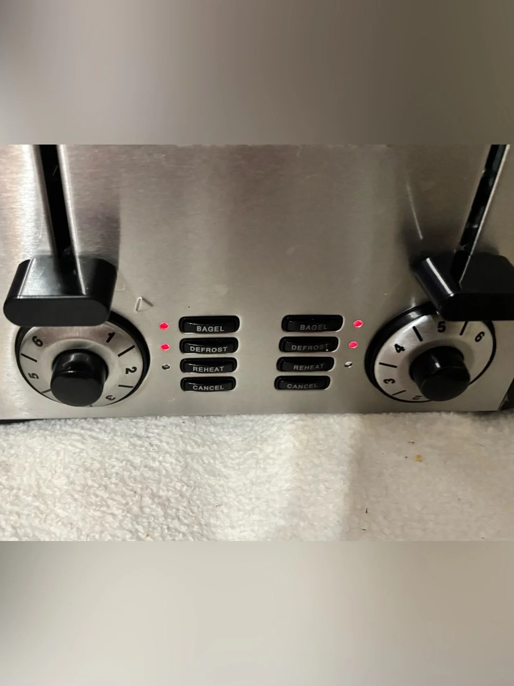 Cuisinart Stainless Steel 4-Slice Toaster with Black Controls